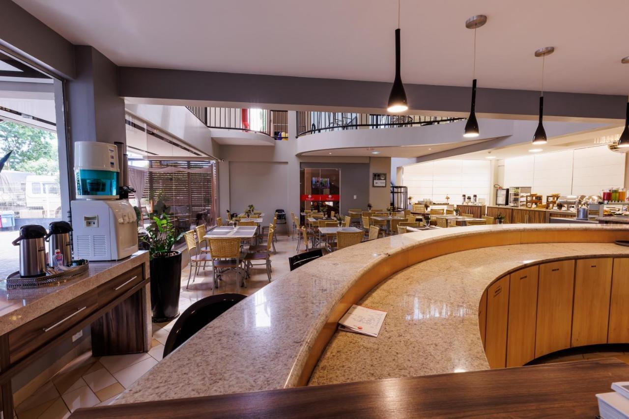 Tonello Business Hotel Campo Mourão Kültér fotó