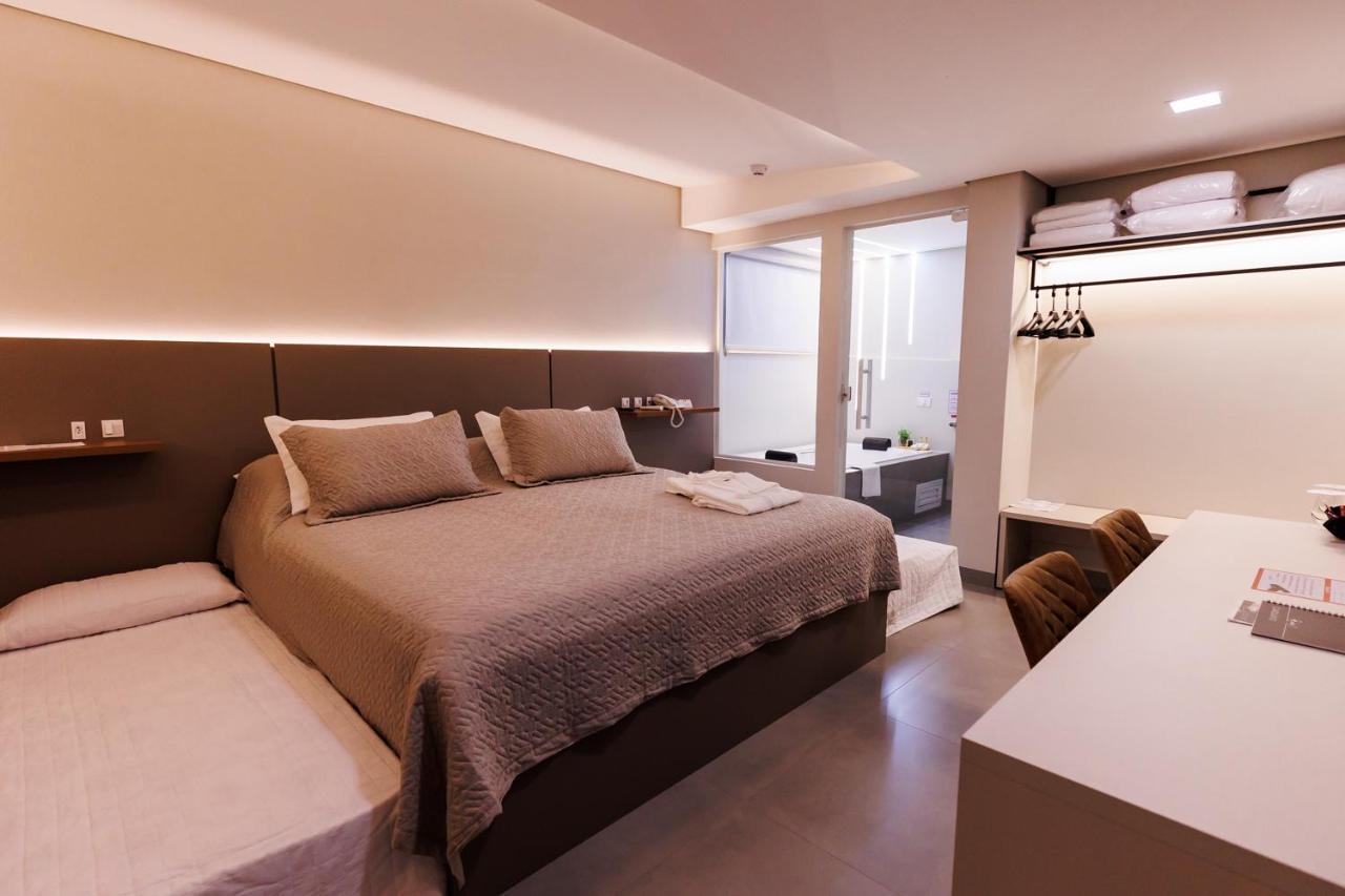 Tonello Business Hotel Campo Mourão Kültér fotó
